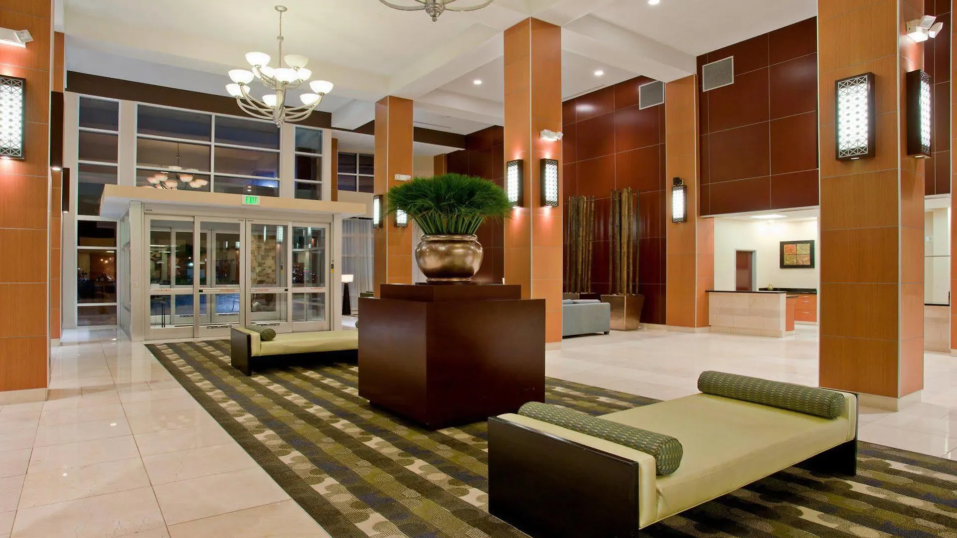 Staybridge Suites Las Vegas - Stadium District 3*,