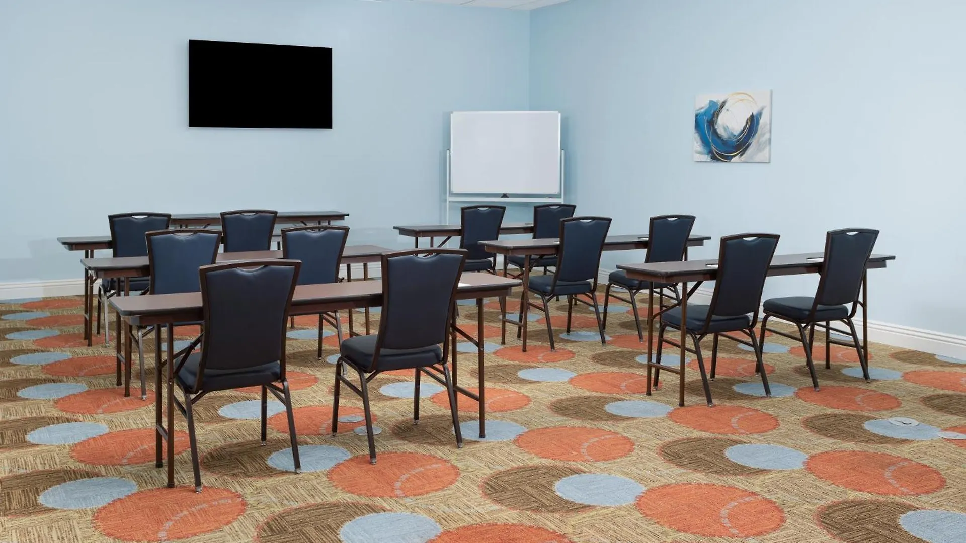 Staybridge Suites Las Vegas - Stadium District Hotel